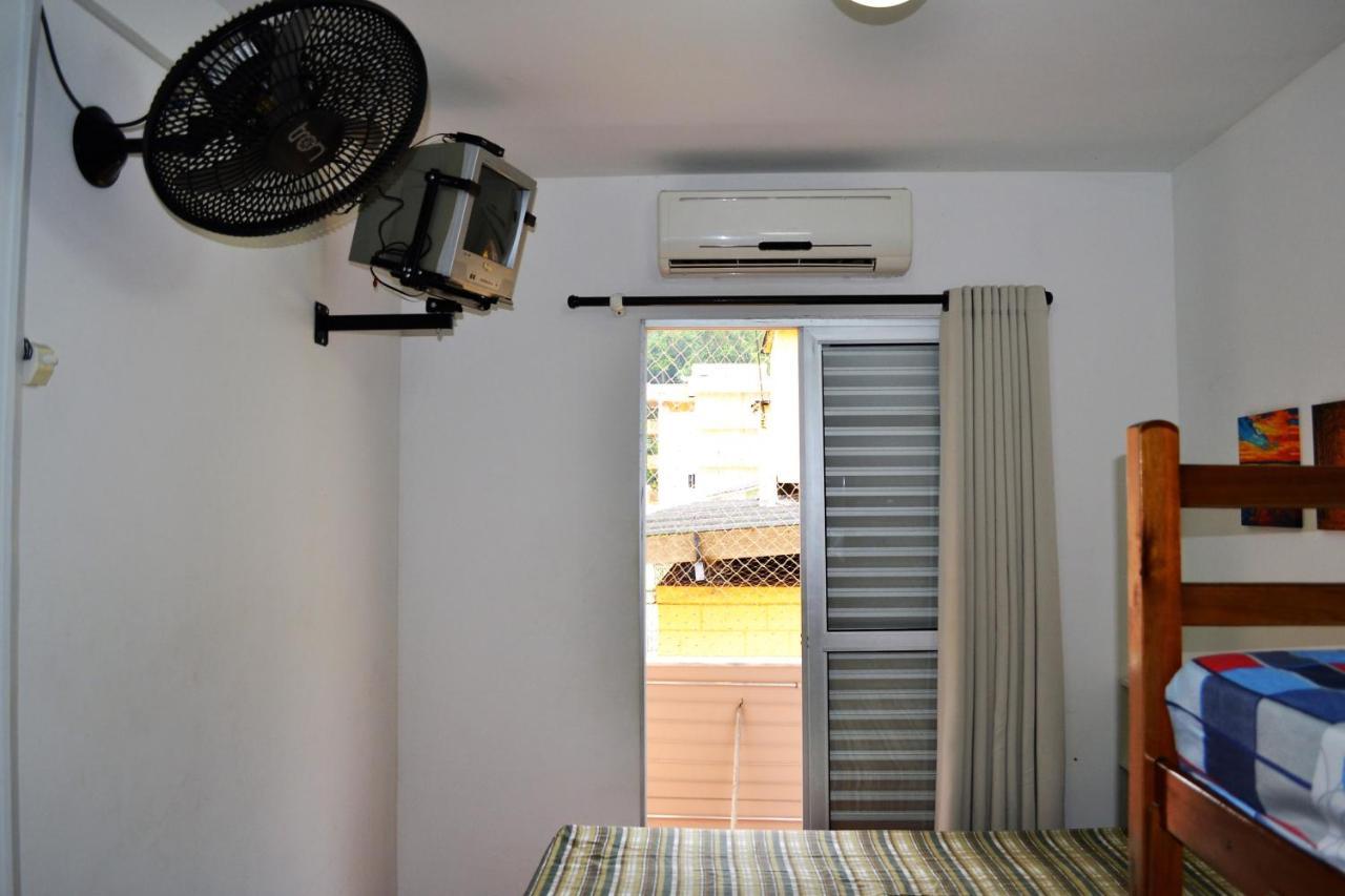 Apartamento Grande Cond. Raquel *